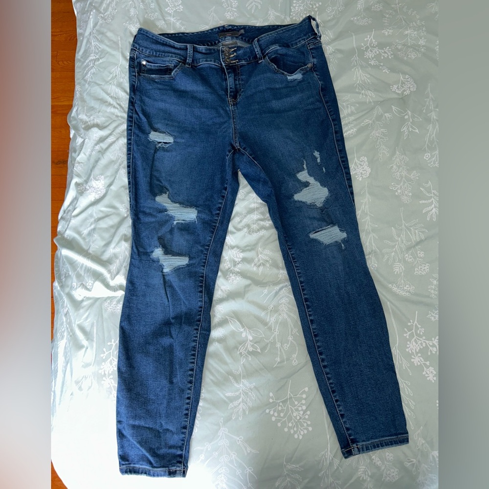 Torrid High Rise Jegging